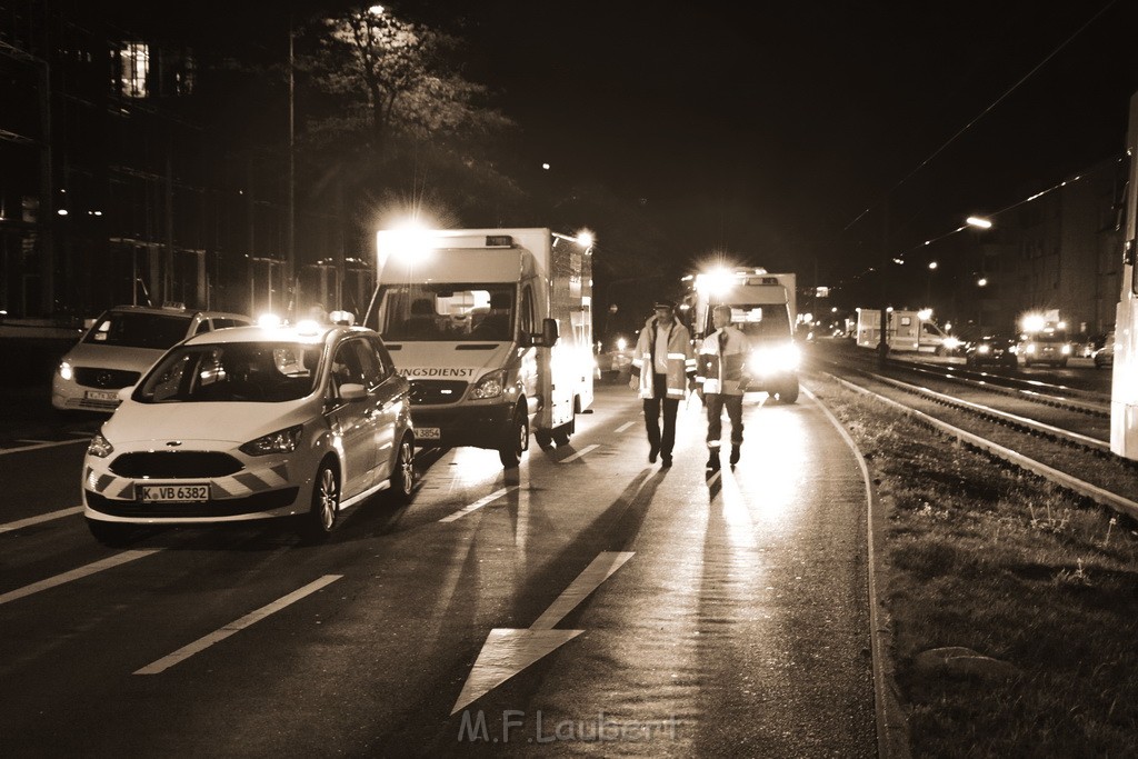 VU PKW Strab Koeln Niehl Amsterdamerstr Friedrich Karlstr P049.JPG - Miklos Laubert